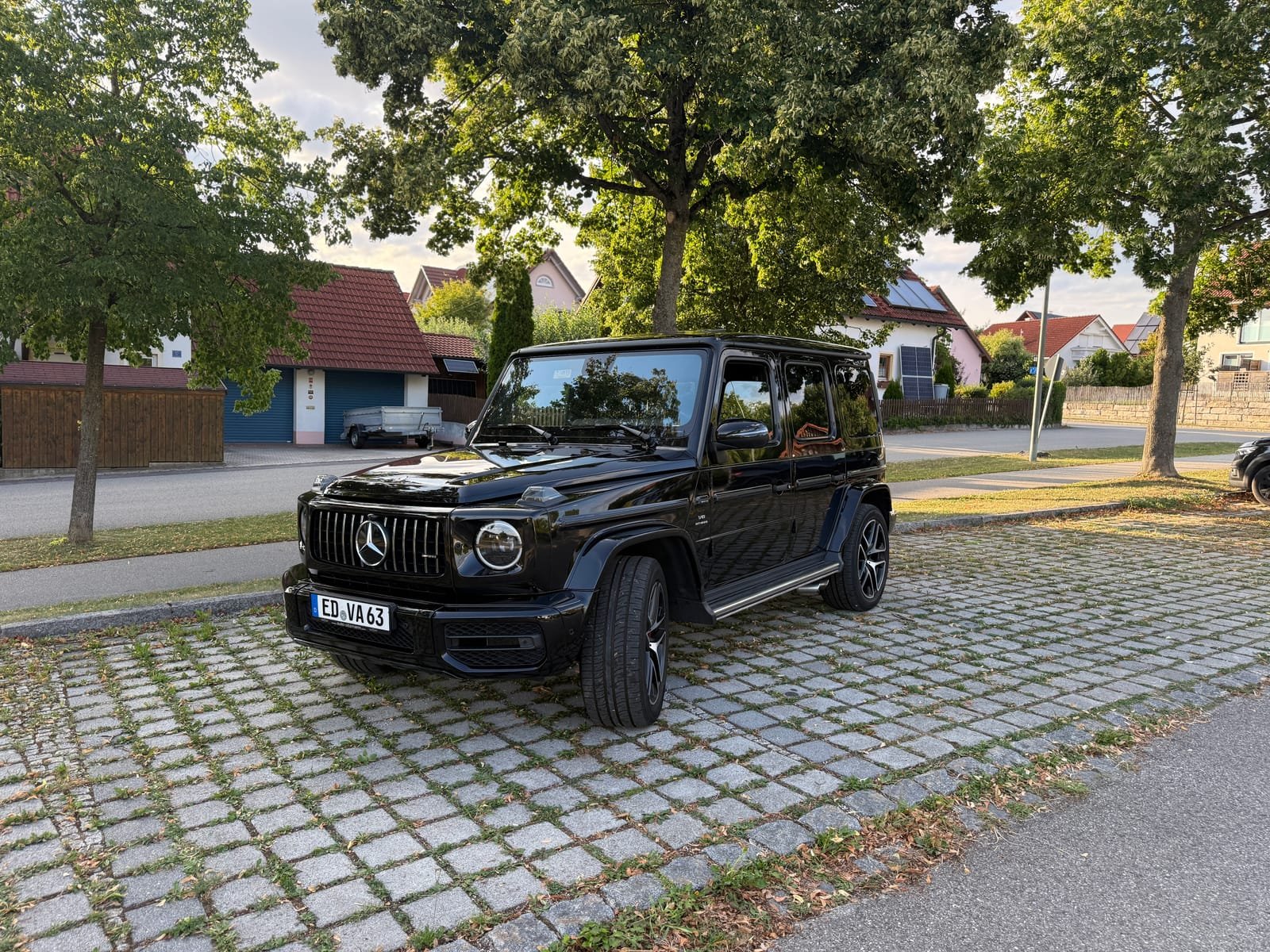 M.M.M Luxury Cars