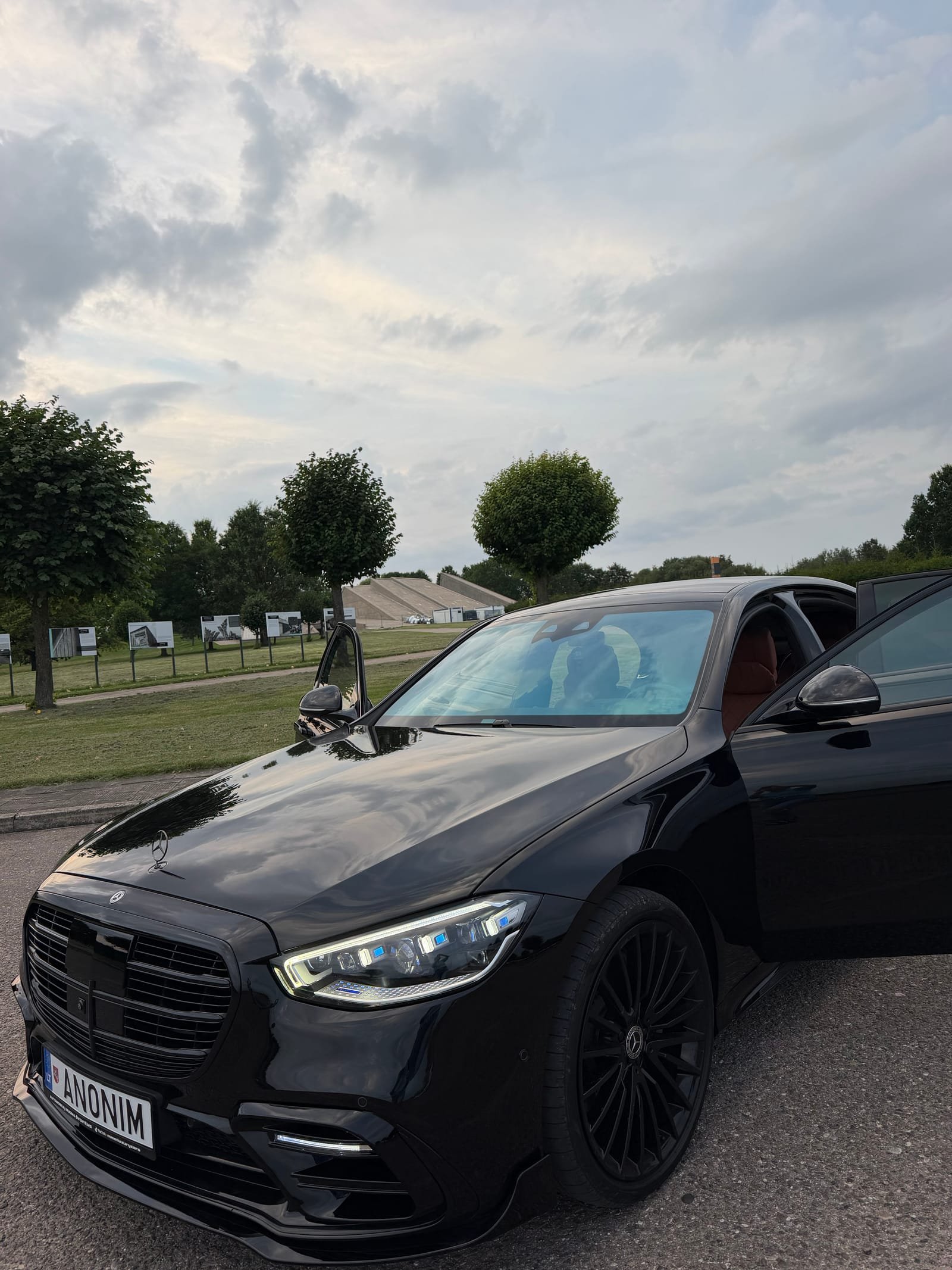 M.M.M Luxury Cars